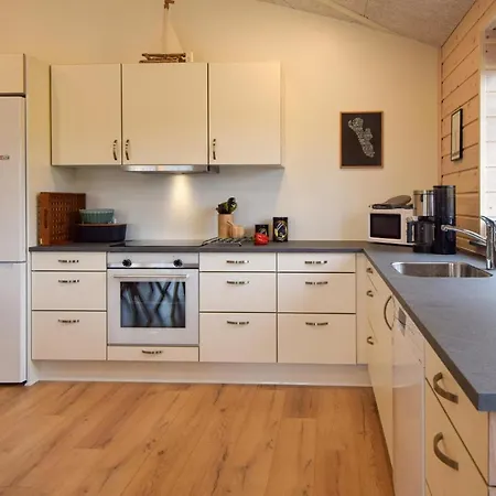 Cozy In With Kitchen Ferienhaus