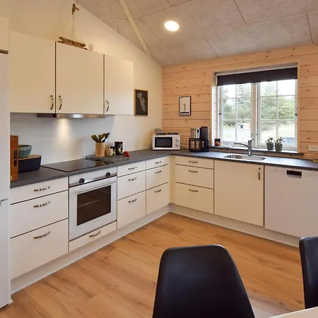 Cozy In With Kitchen Fanø